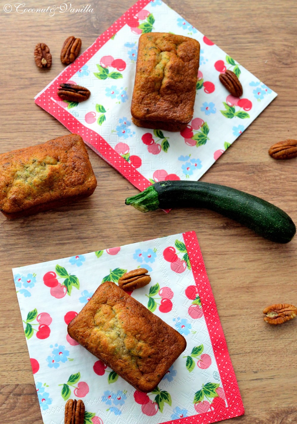 Zucchini-Bananen-Kuchen mit Pekannüssen | Coconut &amp; Vanilla