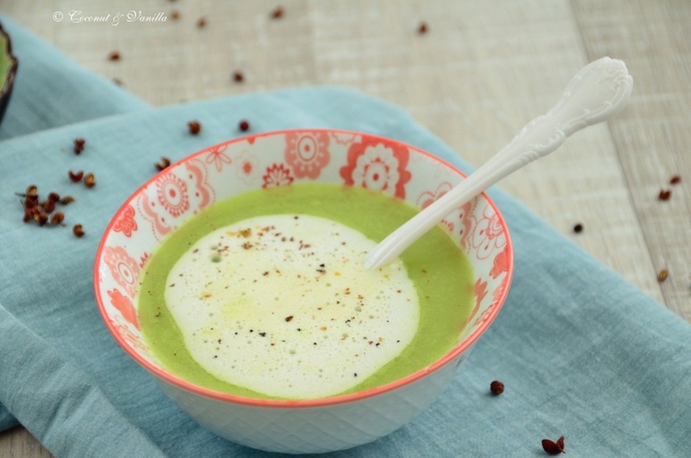 Erbsen-Fenchel-Suppe mit Shrimps und Wasabi-Sahne | Coconut &amp; Vanilla