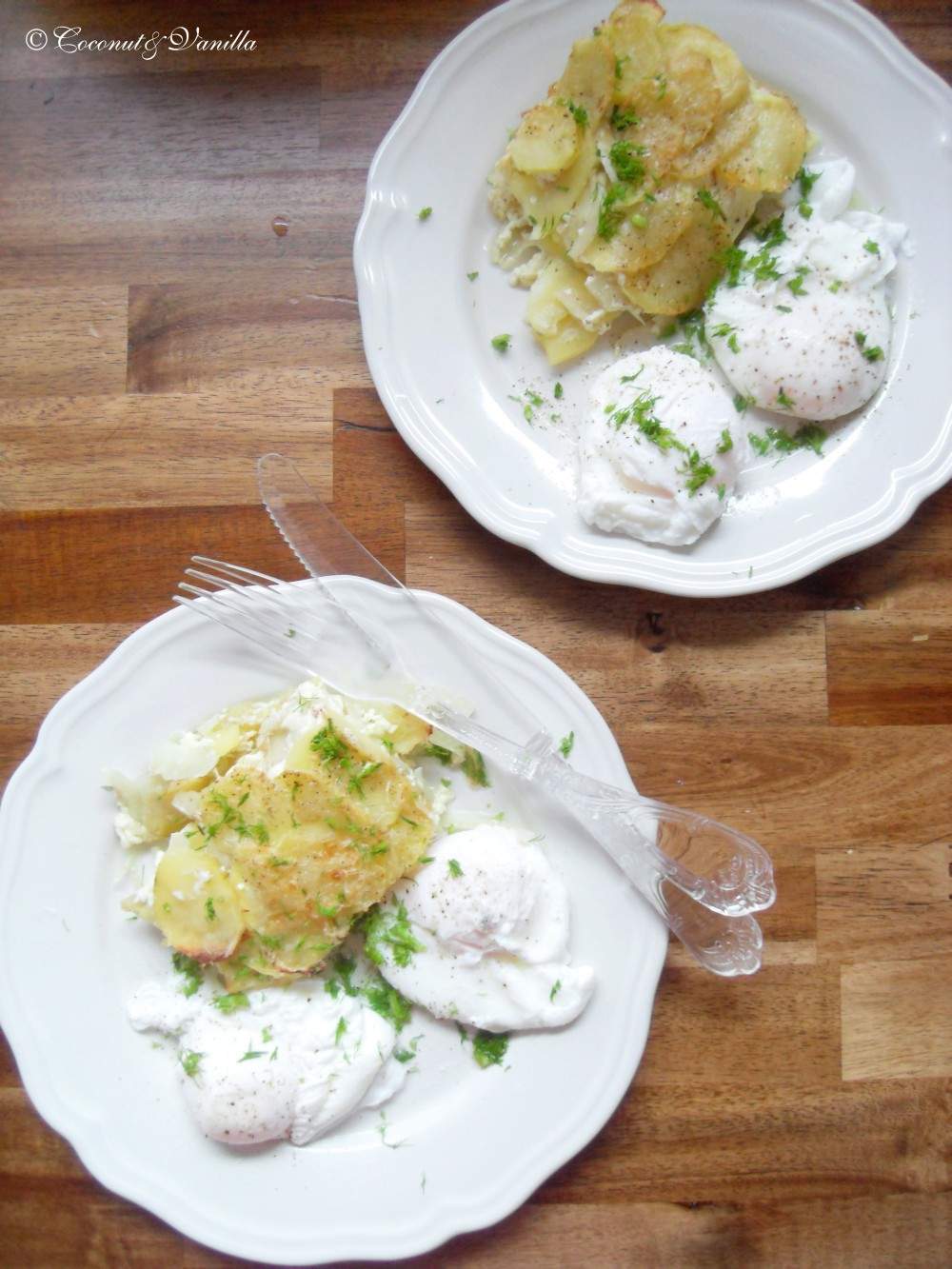 <!--:de-->Kartoffel-Fenchel-Gratin mit pochierten Eiern<!--:--><!--:en-->Potato Fennel Gratin with Poached Eggs<!--:-->