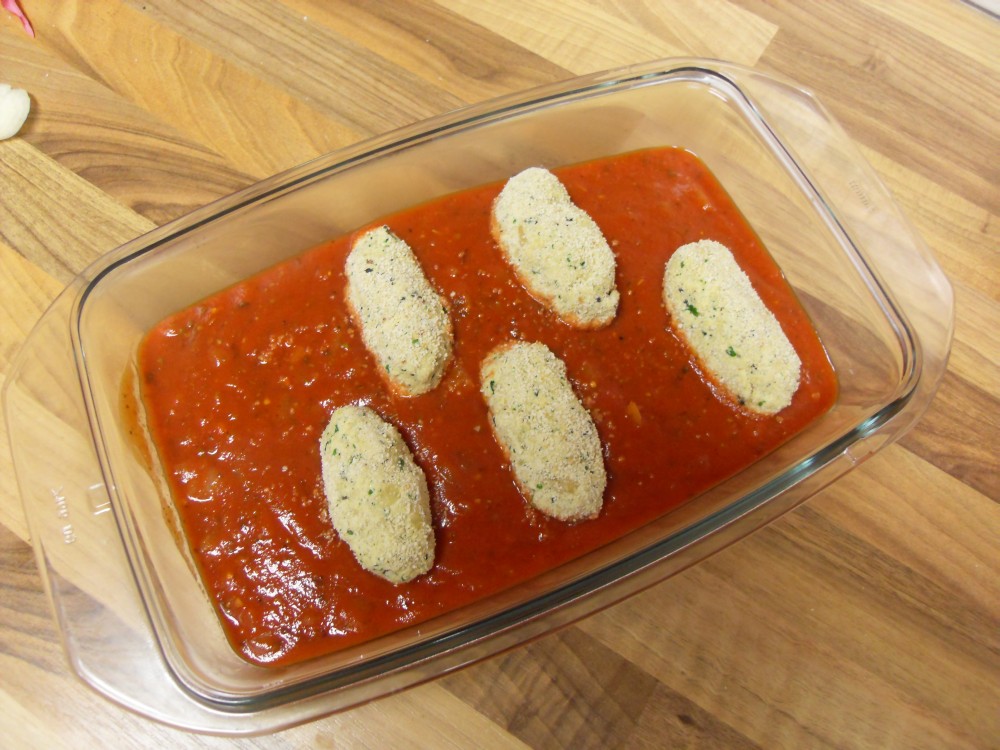 tofuballs with tomato sauce