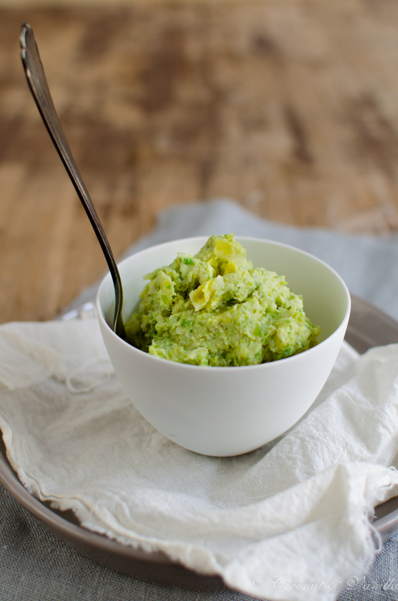 Rosenkohlpüree mit Parmesan - Brussel Sprout Purée with Parmesan by Coconut & Vanilla