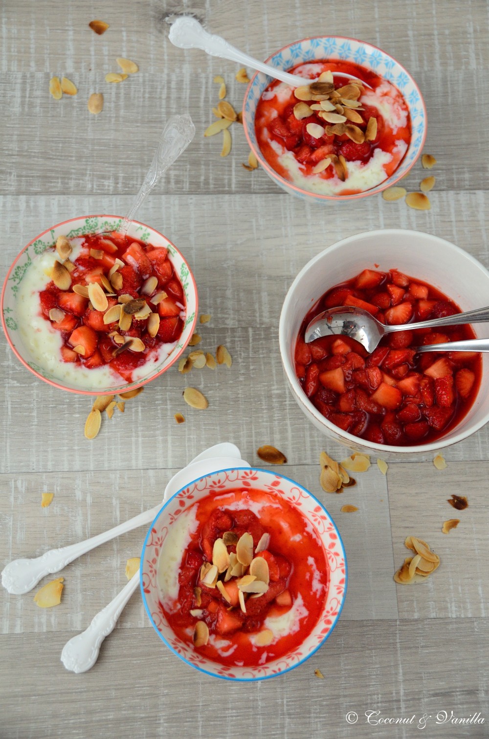 Milchreis mit Erdbeer-Zitronengras-Limetten-Kompott