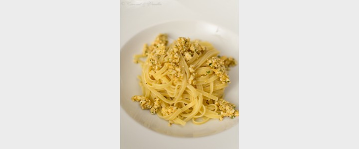 schnelles Abendessen: Linguine mit BlumenkohlpestoQuick and easy dinner: Linguine with Cauliflower Pesto