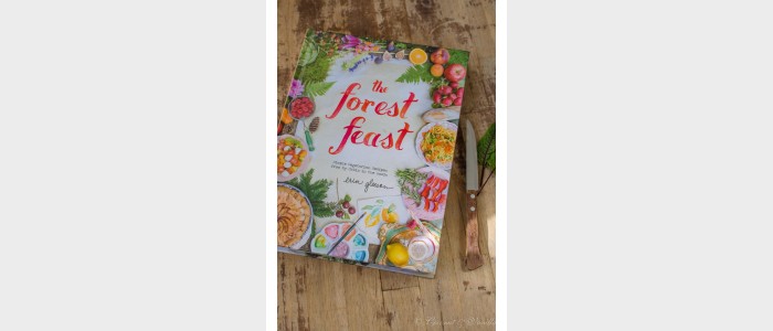 Kochbuchempfehlung: The Forest Feast von Erin Gleeson & Verlosung!Cookbook Recommdendation: The Forest Feast by Erin Gleeson